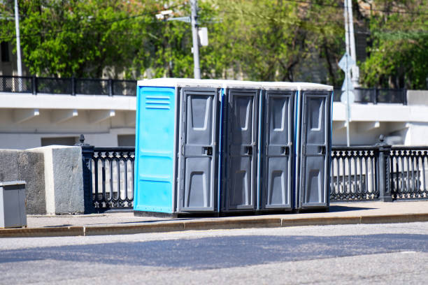 Best Portable restroom trailer rental  in Hubbard, OH